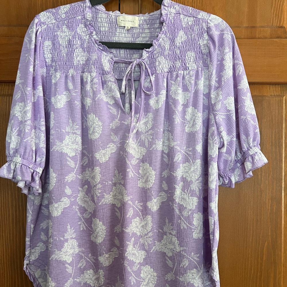 MELLODAY Lavender Floral Blouse